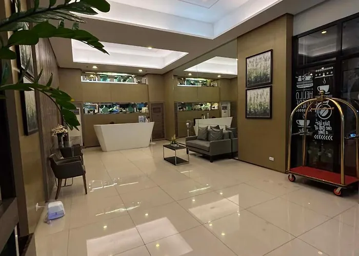 Hotel Symphony Tower 2